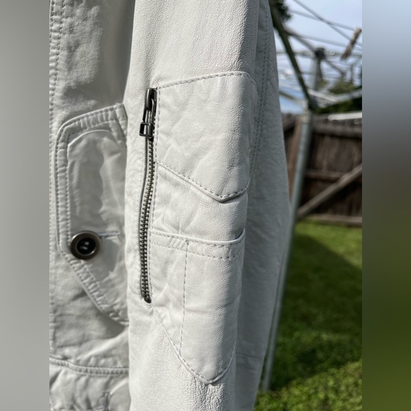 POV 💕White leather jacket💕men’s - Picture 10 of 14